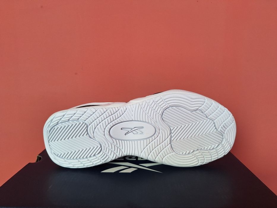 Reebok Solution - дамски маратонки