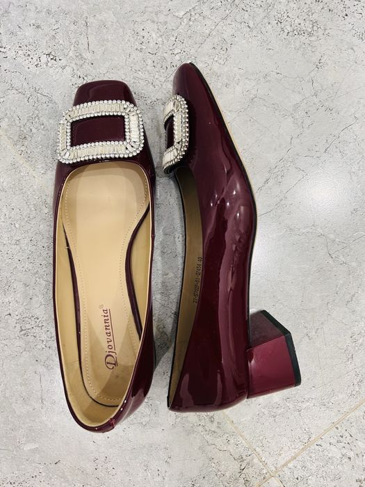 Туфли из лаковой кожи, Турция