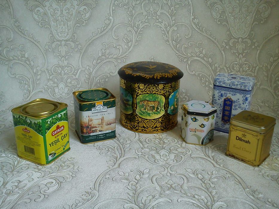 Железные банки от чая