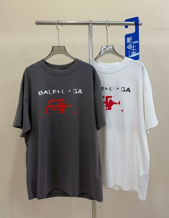 тениски balenciaga обърсайз