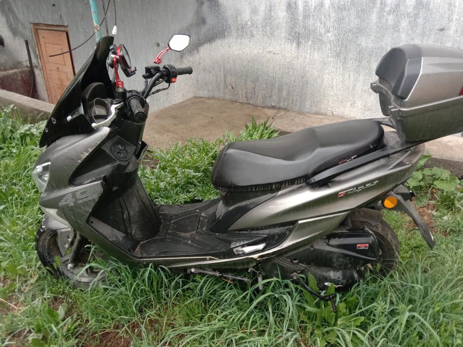 Продам Мопед 150куб