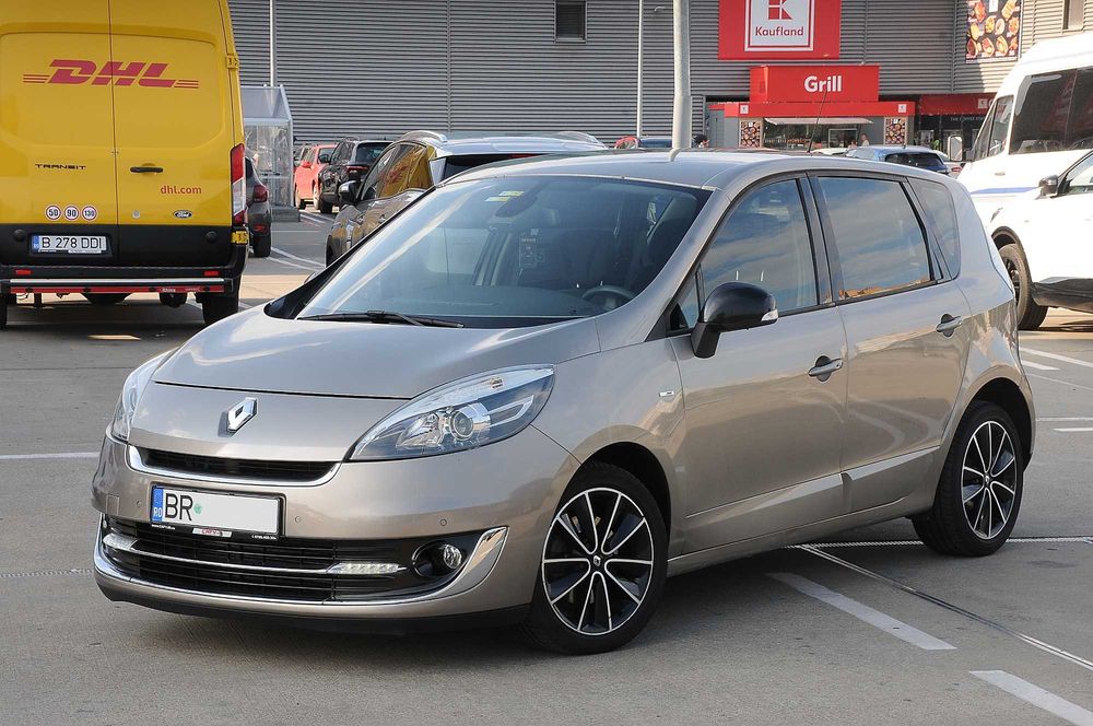 RENAULT Scenic 2012 — imagine 2