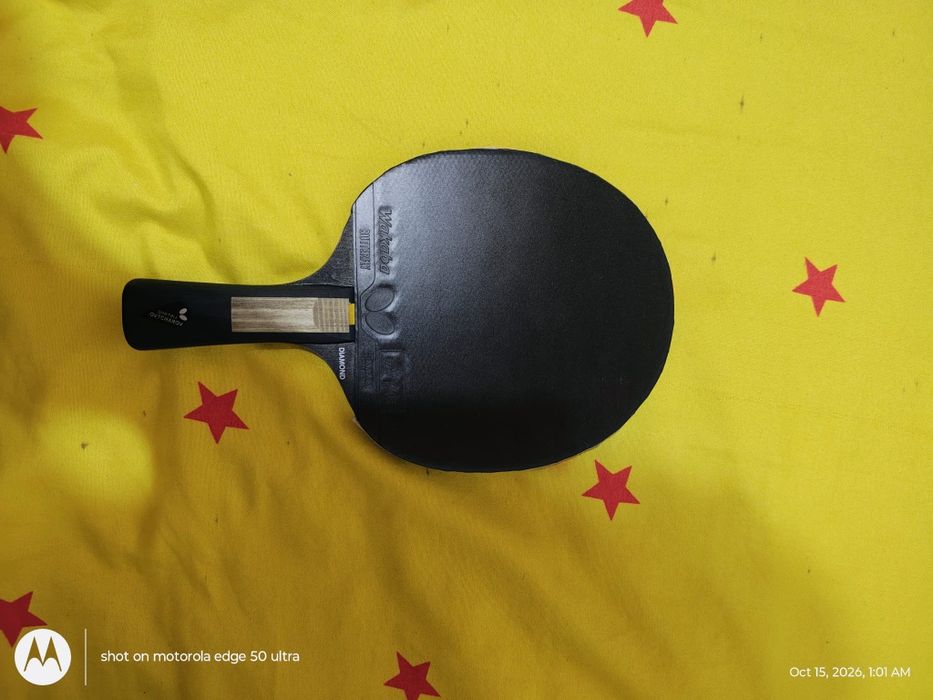 Vând paletă de tenis de masă Butterfly