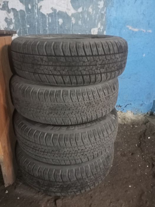 Продам колеса с дисками