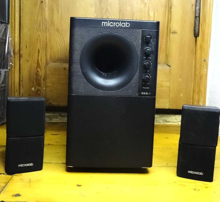 Колонки с сабвуфером Microlab X3/2.1 мощность 98 ватт