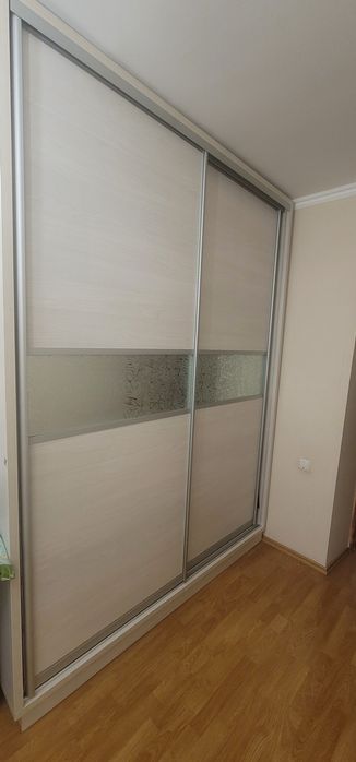 Продам шкаф купе