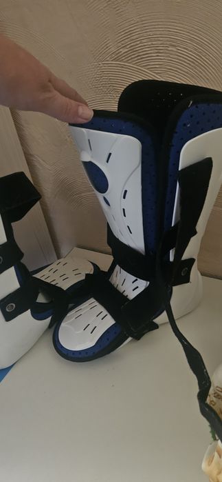 Ортозисы. На обе ноги.