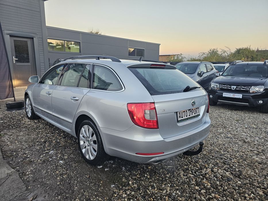 Rate ~ Skoda Superb ~ 2.0 TDI ~ 2010 ~ Euro 5 ~ Navigatie ~