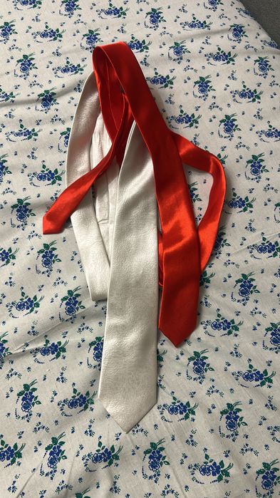 Галстук бабочка под костюм