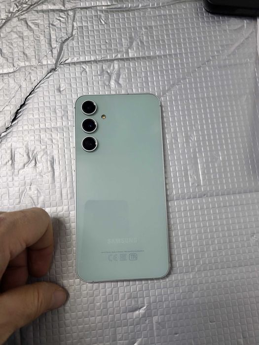 Samsung s23 fe 256гб