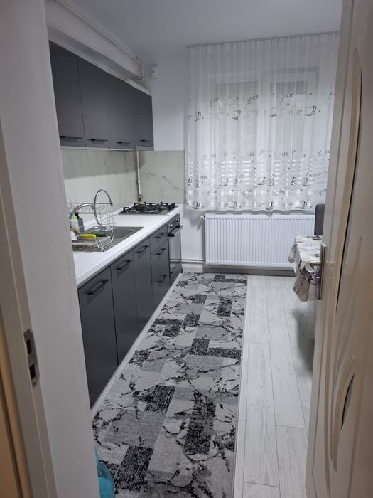 Vand Apartament 3 camere