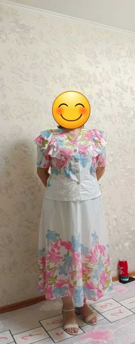 Костьюм платье новое