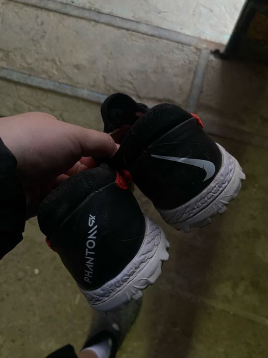 Сороконожки Nike Phantom Gx