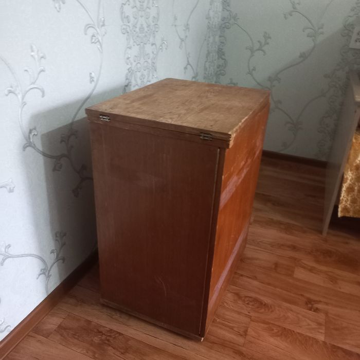 Швейная машинка продам