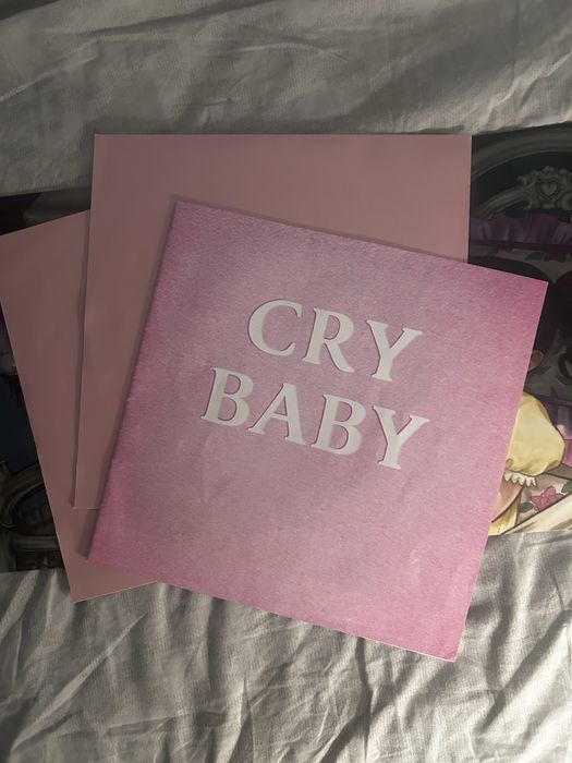 Crybaby Melanie Martinez (Deluxe) Limited baby blue