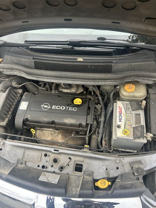 Opel Zafira 1.6i