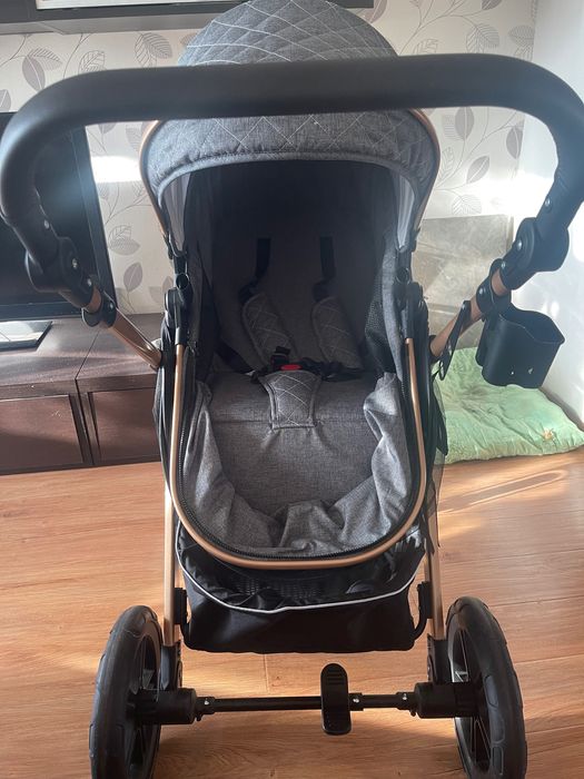 Продам Коляску belecoo.