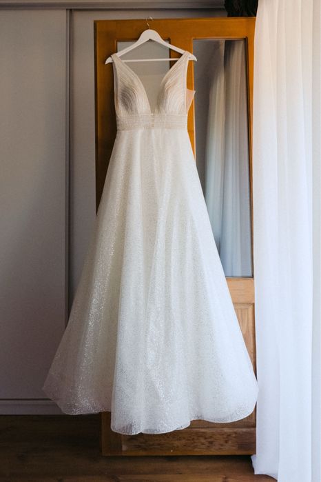 Rochie de mireasa A-line