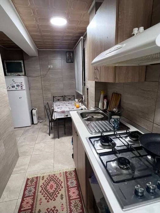 Caut colega de apartament