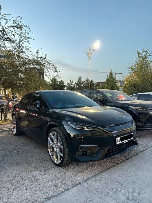 Byd Song L elektr 2024 5 pazitsiya Toza Ideal srochna sotiladi