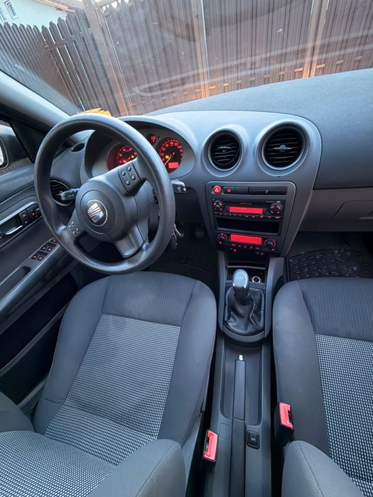 SEAT Ibiza 2008 — imagine 3