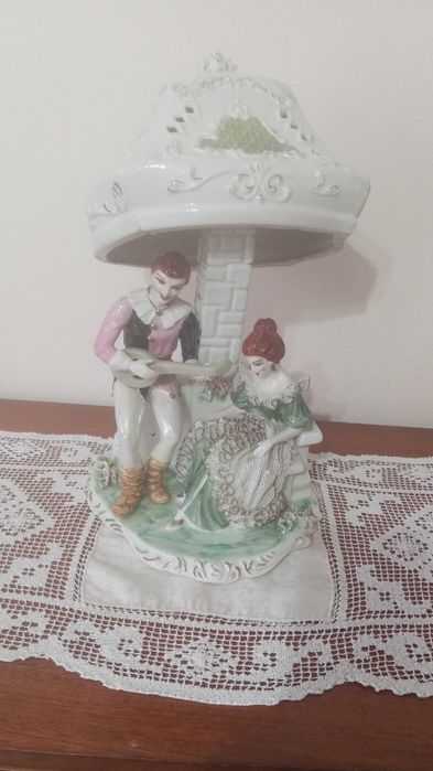 Bibelou porțelan lampa