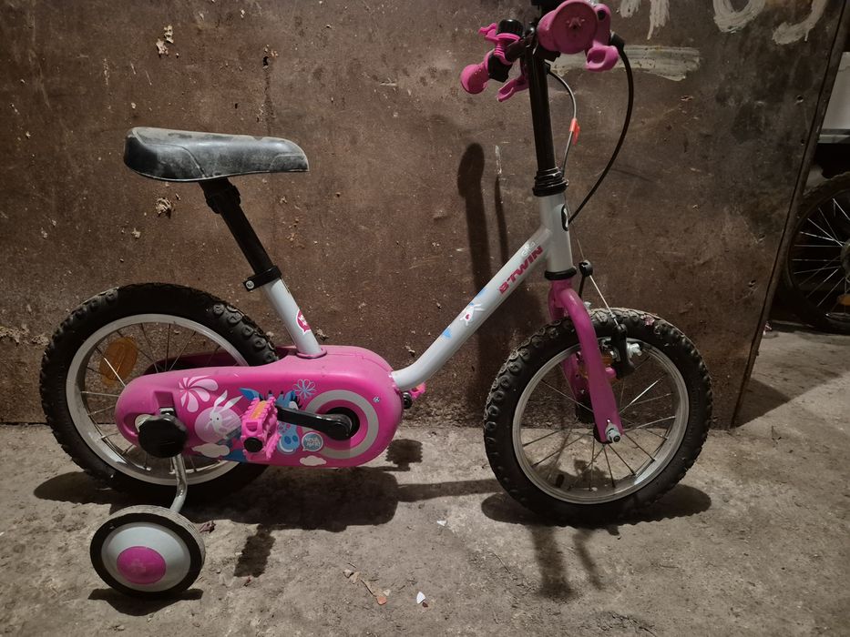 Vând biciclete pentru copii