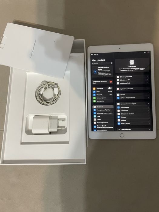 IPad 8 Wi-Fi+Cellular 32 ГБ Silver