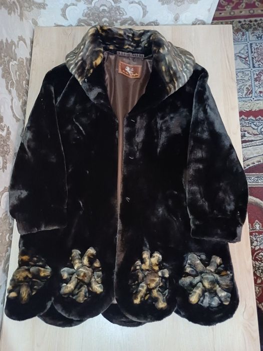 Xoji onalari miz uchun shuba rasiski