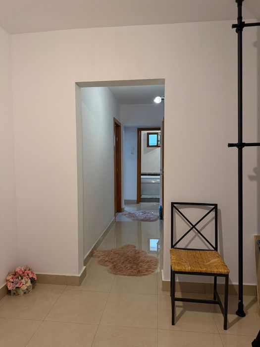 Apartament 3 camere decomandat, 72 mp, mobilat și utilat complet, vedere spre case, Crângași – Vintilă Mihăilescu
