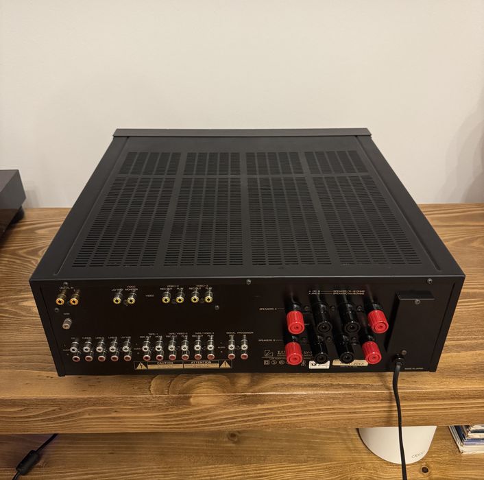 Amplificator Luxman LV - 109