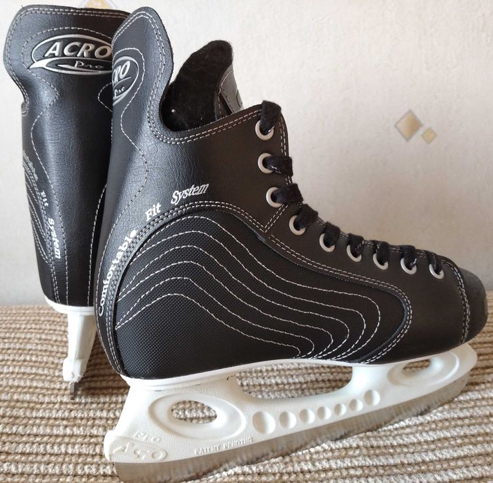 Коньки ACRO Pro 39 размер