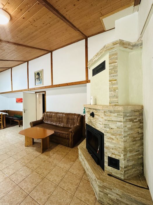 Cabana de inchiriat