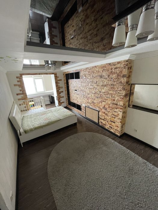 Сдам 2 х комн кв посуточно 12 мкр