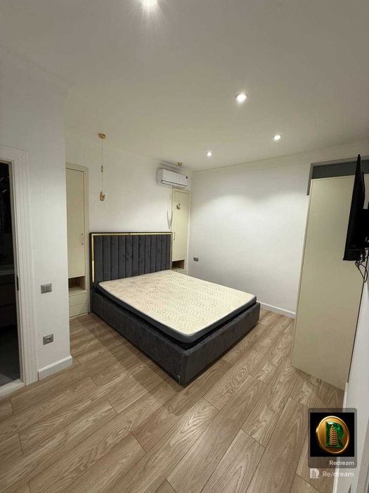 Сдается огромная квартира возле Seoul Mun, 4/2/10 150кв.м.