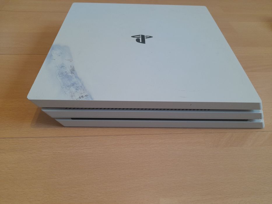 PS4 Pro 1 TB , PlayStation 4, бял/ white