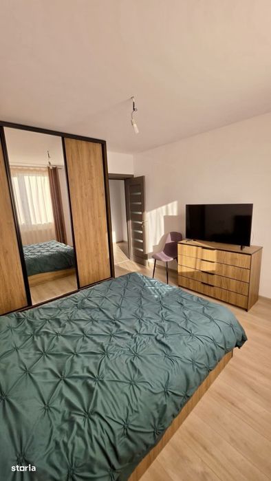 Casa tip duplex de vanzare — zona Capitol, Pitesti