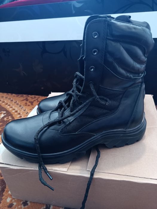 Продаётся берцы спецвазовские