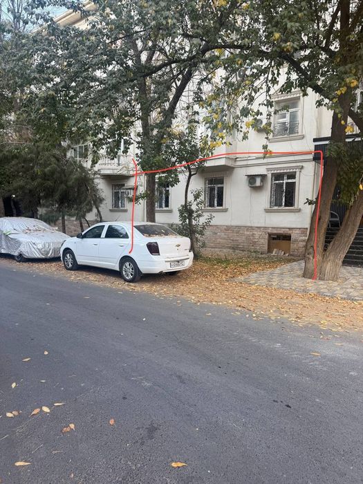 Продаётся под нежилой , ор. Нукус ул.Бывший гламур. Мирабадский