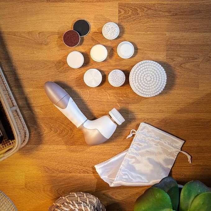 Четка за почистване на лице и тяло 9 в 1 Cecotec FaceCare Total Clean