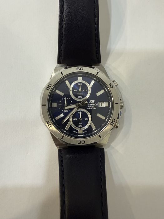 Продам Наручные часы CASIO EDIFICE EFV-640L-2A