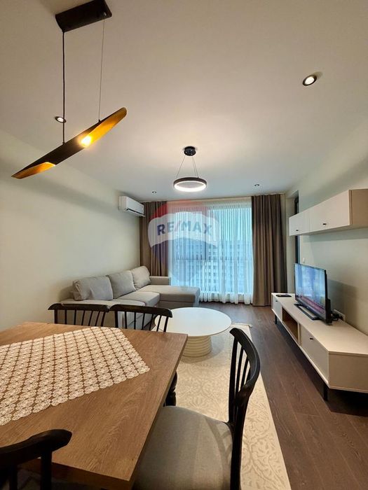 Дава се под наем Двустаен апартамент в Варна, Младост 1 - 60 кв.м за 648.21 € - Снимка #1