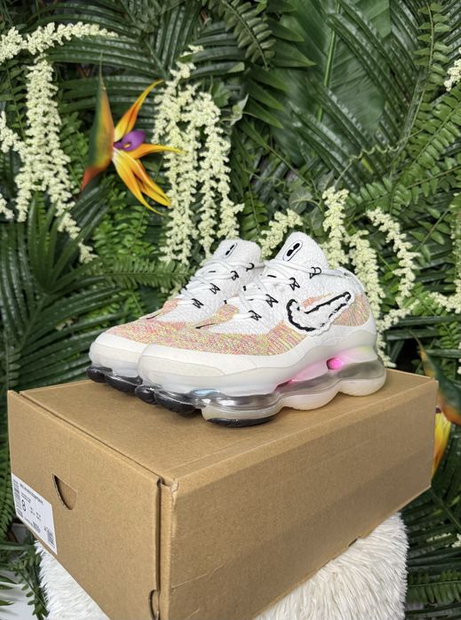 Nike Air Max Scorpion White Rainbow