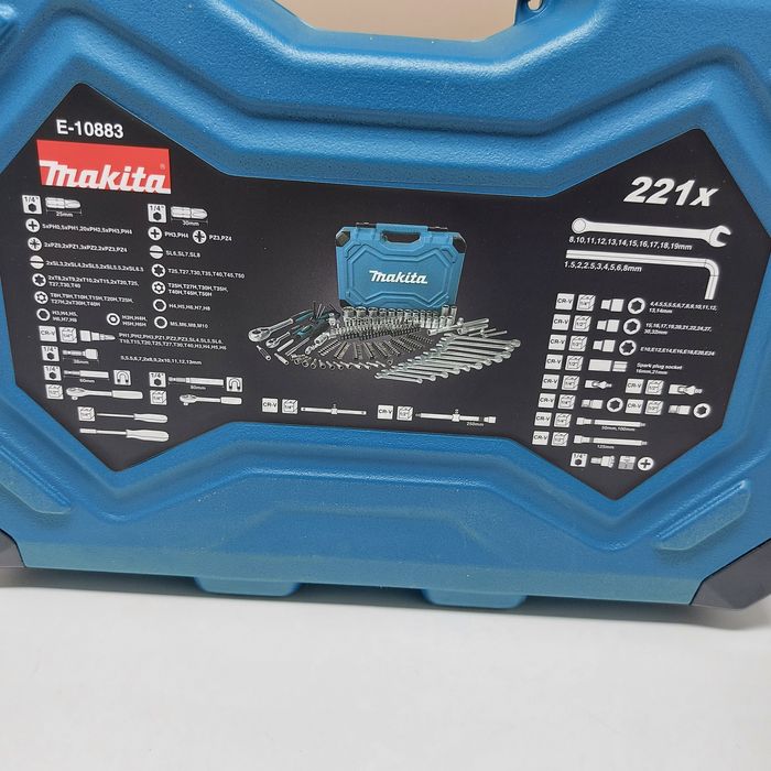 ПРОМОЦИЯ.Нов комплект инструменти Makita E-10883  221 части
