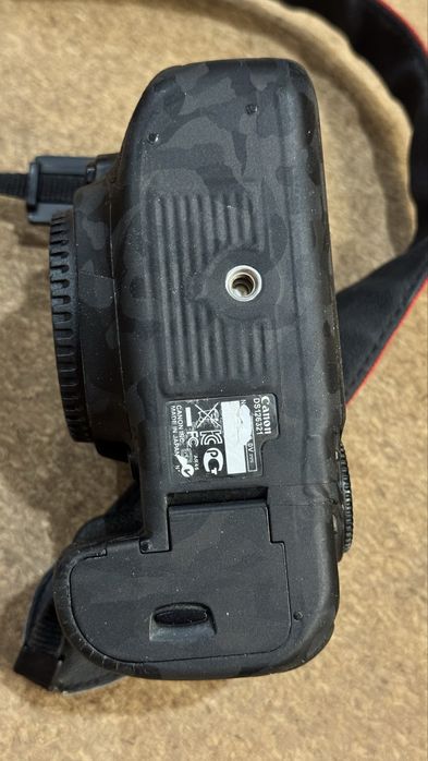 Продам Canon 5d mark 3. В отличном боевом состоянии