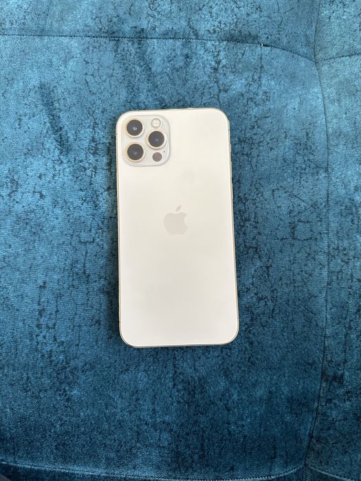 Iphone 12 pro с гаранция