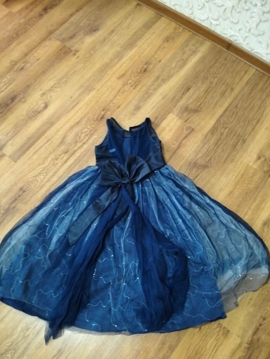 Платье для девочки 5-6 лет