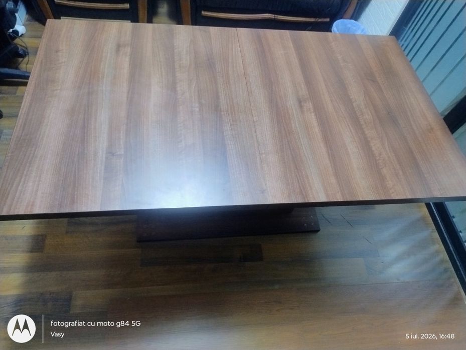 Masă de living extensibila
