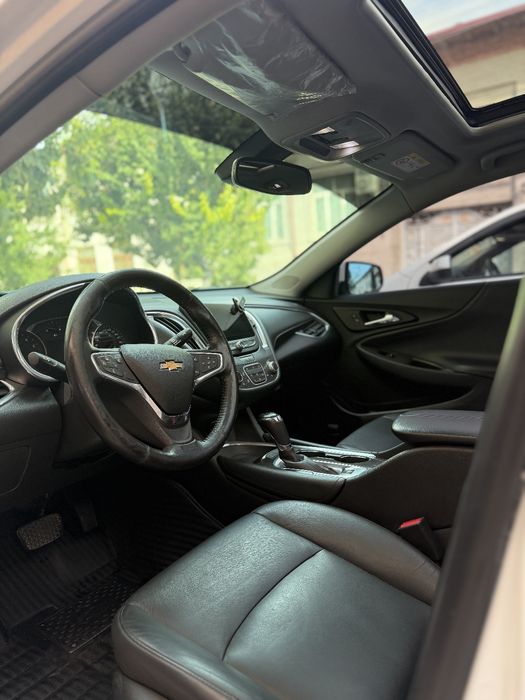 Chevrolet Malibu 2