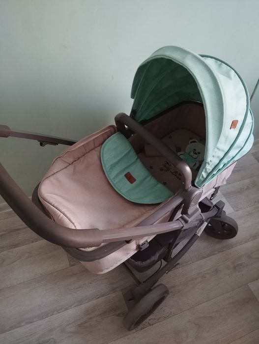 Коляска в хорошем состояние, трансформер